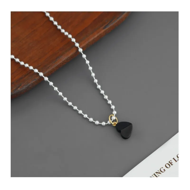 

* Home Love Necklace Summer Korean Niche Simple Silver Plated Black Agate Three-dimensional Love Beaded Clavicle Chain