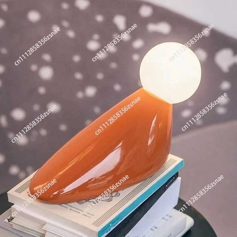 Merry Christmas and holiday gifts, original design waterbird desk lamp atmosphere night light gift