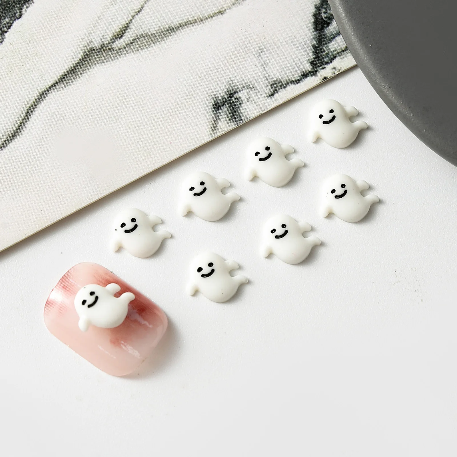 20pc Halloween Resin Nail Charms Pumpkin Ghost Little Ghost Magic Shoes Nail Decorations Parts DIY 3D Mini Nail Art Accessories