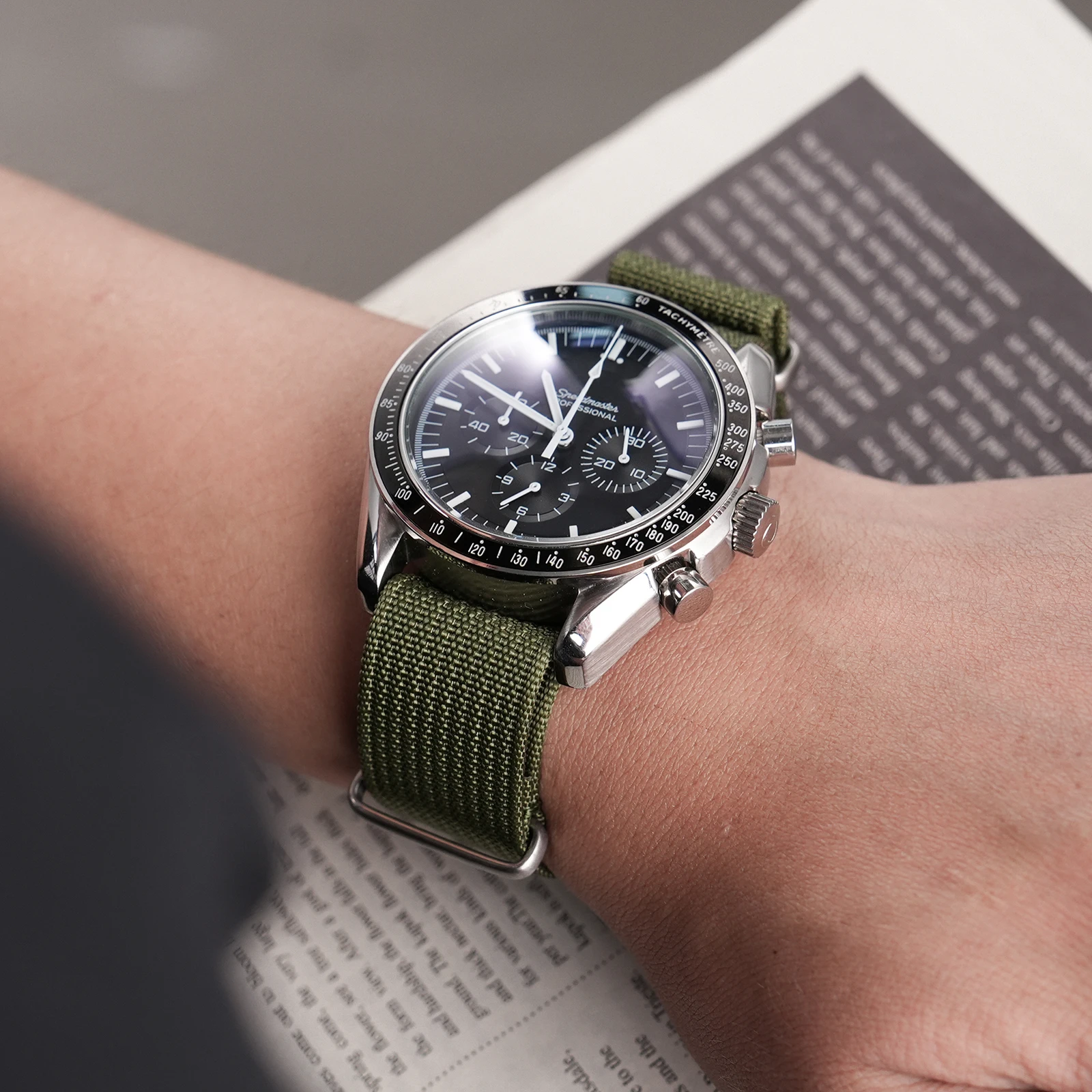 Bracelet de montre militaire en Nylon balistique avec boucle à ardillon unique 18mm 19mm 20mm 22mm bracelets de montre en Nylon de qualité supérieure pour hommes femmes cadeaux