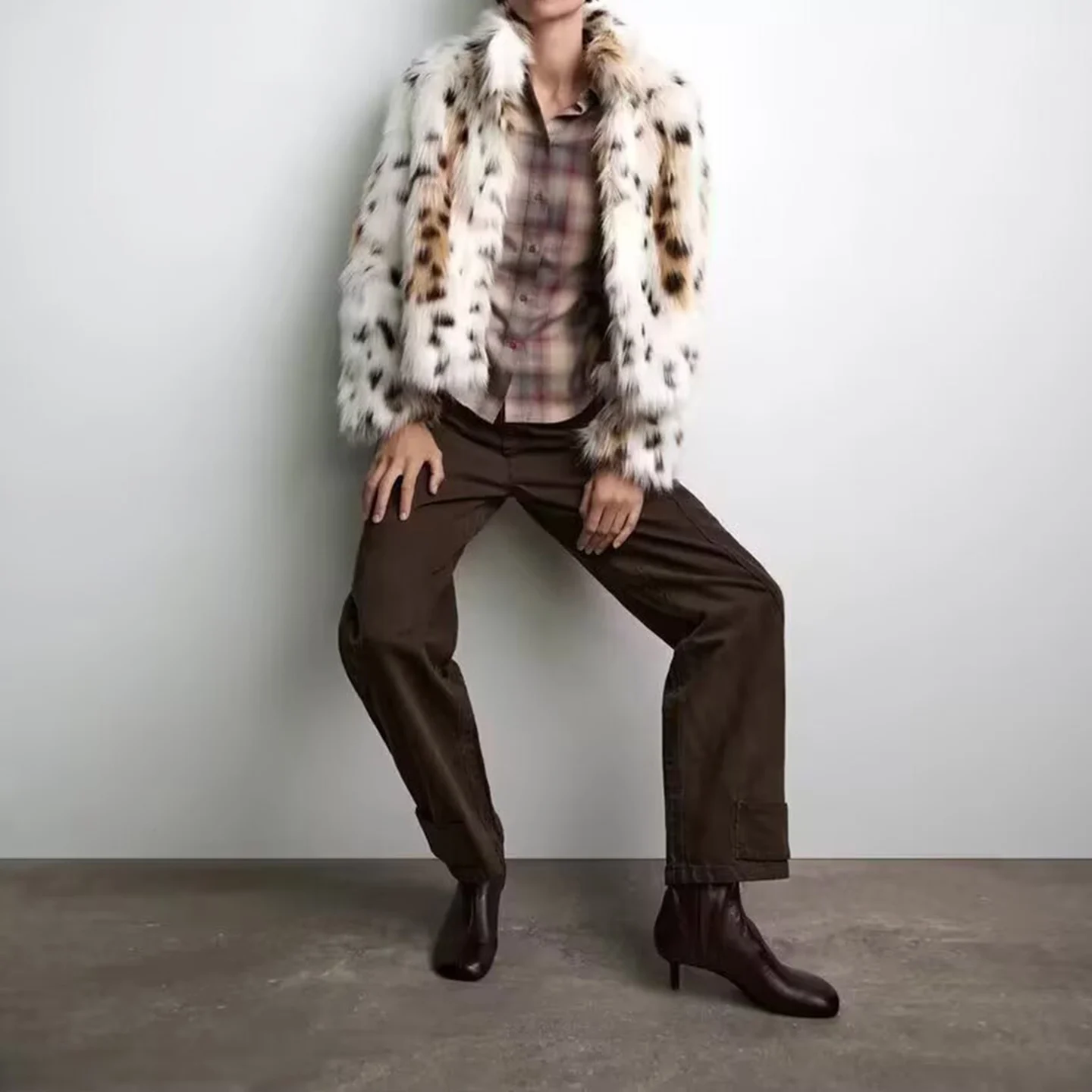 Faionable تأثير الفراء الاصطناعي Jaet المرأة Sle 2025 الخريف وصول جديد Z العلامة التجارية فضفاضة تناسب معطف طويل Sve #2