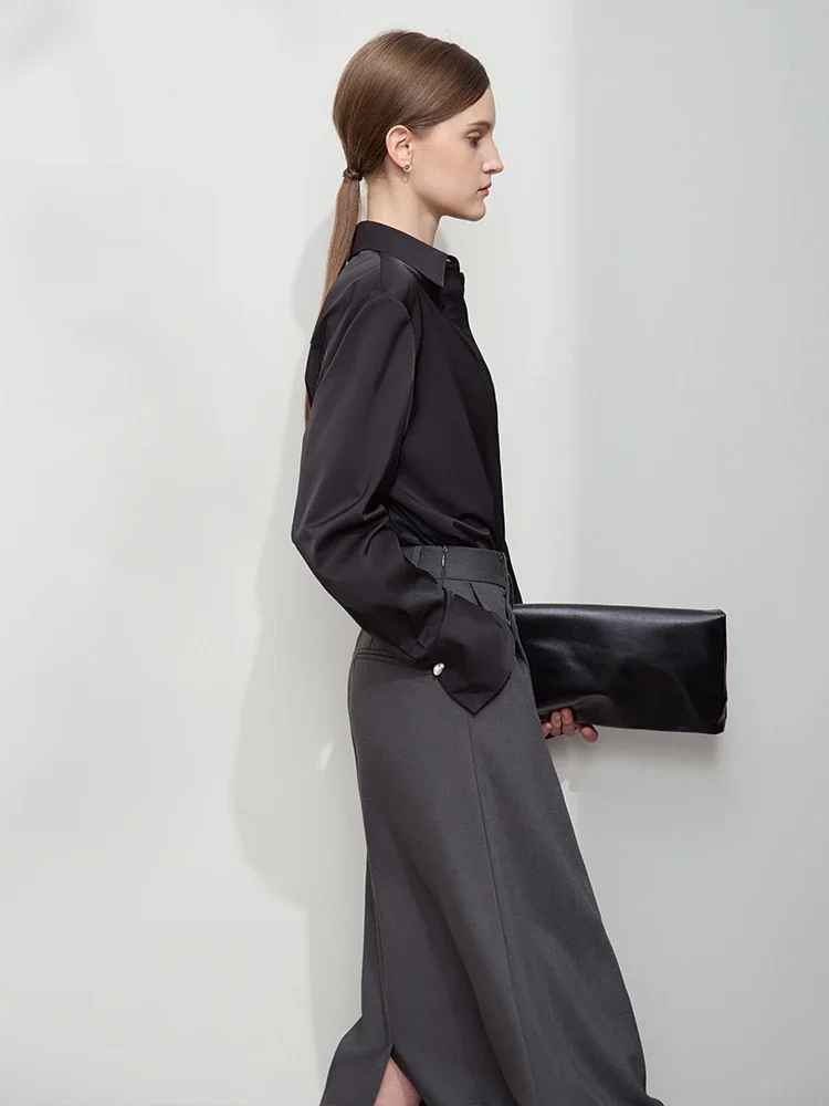 AMII Minimalist Solid Blouse For Women 2025 Spring New Office Lady Versatile Shirt Turn Durn Collar Covered Button Tops 12541105