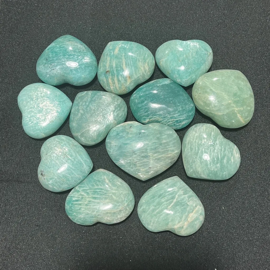 

12PCS Amazonite Heart Crystal Natural Green Healing Stone for Reiki Chakra Meditation Decoration