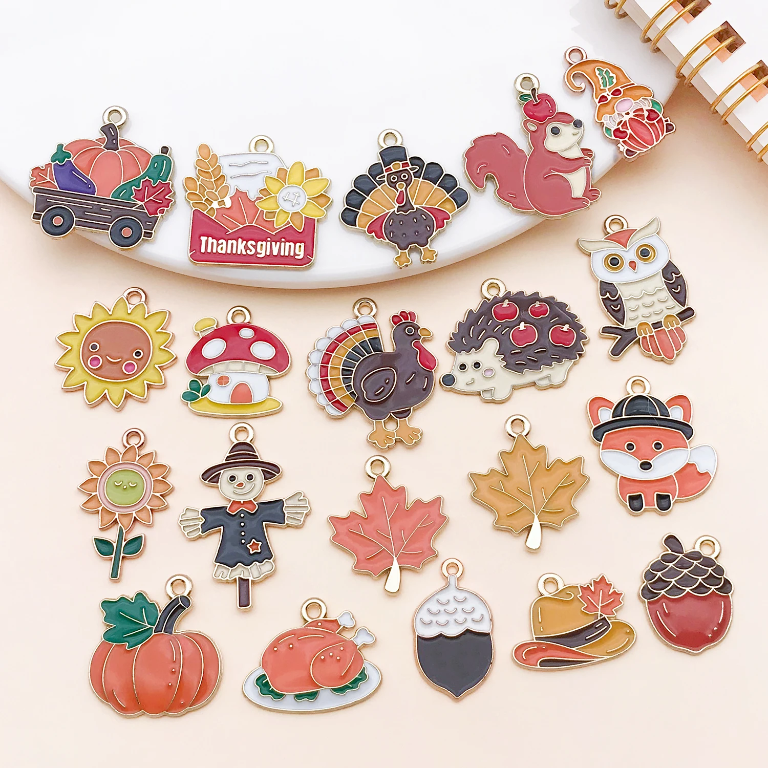 20pcs Thanksgiving Fall Enamel Charms Turkey Pumpkin Squirrel Fox Owl Pendants For DIY  Necklace Keychain Holiday Jewelry Making