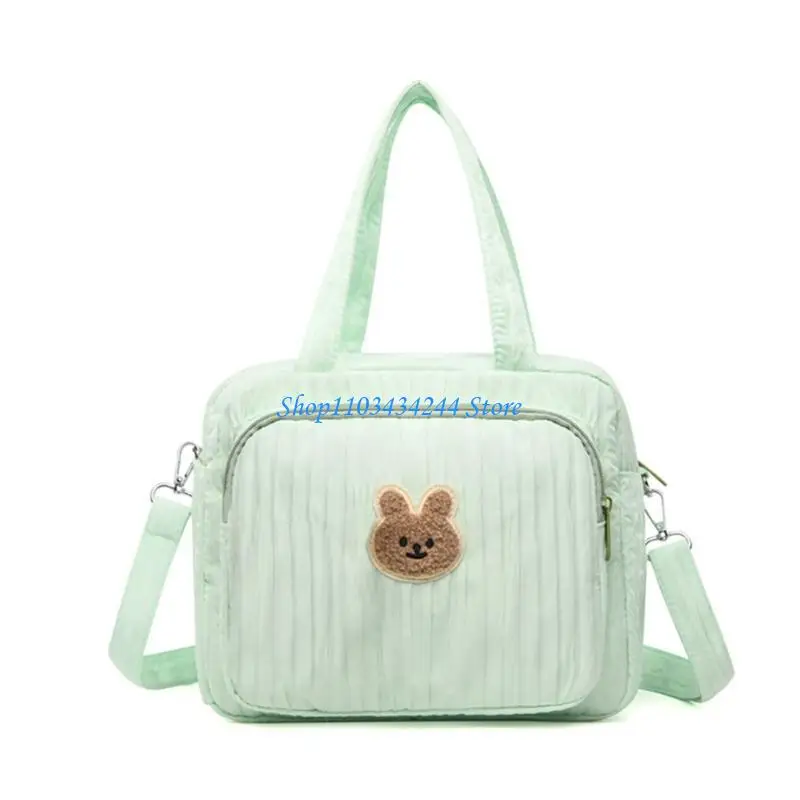 Ładny wzór torby na pieluchy. Przenośna torebka. Torba na ramię z paskiem na ramię