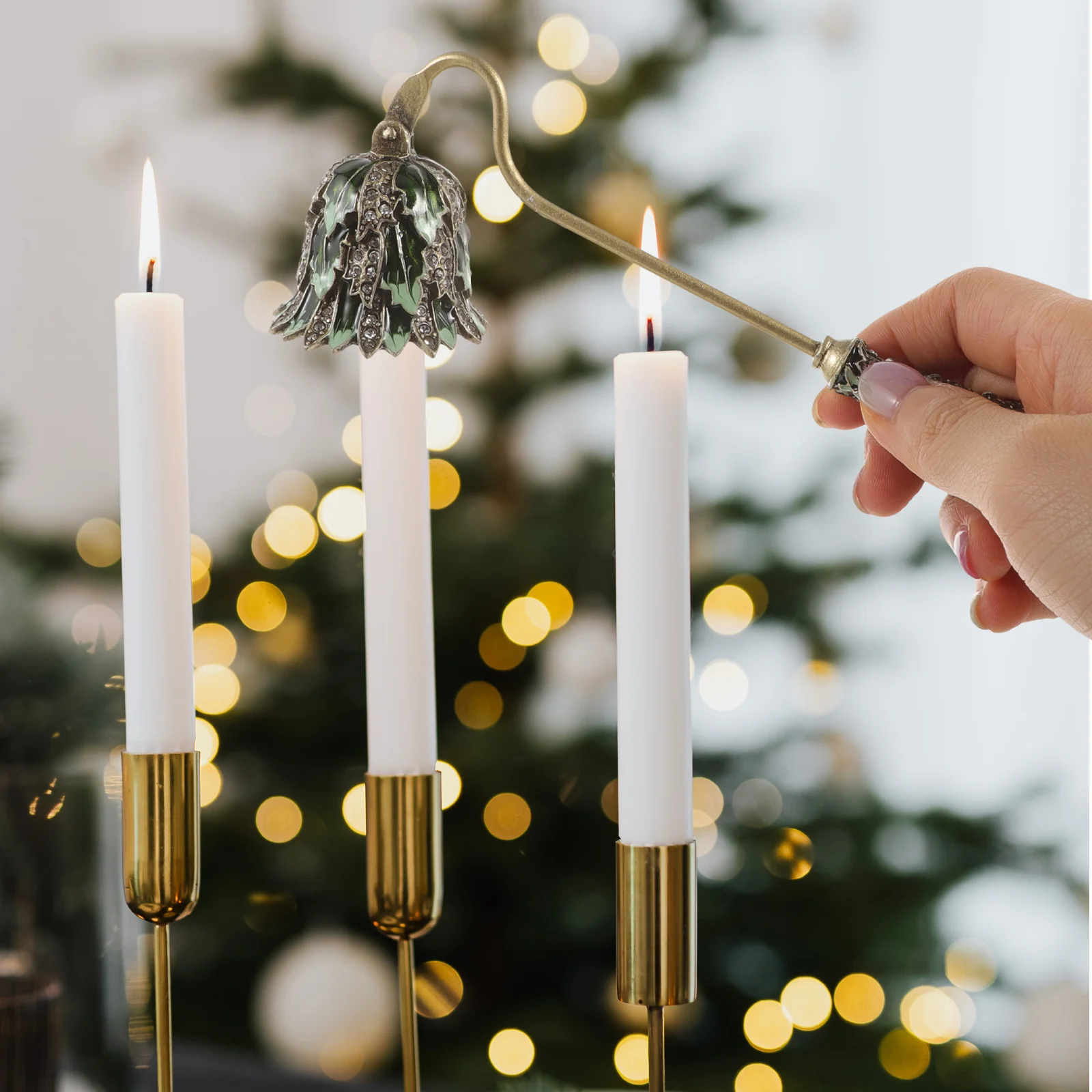 Long Handle Snuffer Metal Wick Extinguisher Tool for Scented Candles Safe Flame Out Home Decor Accessory