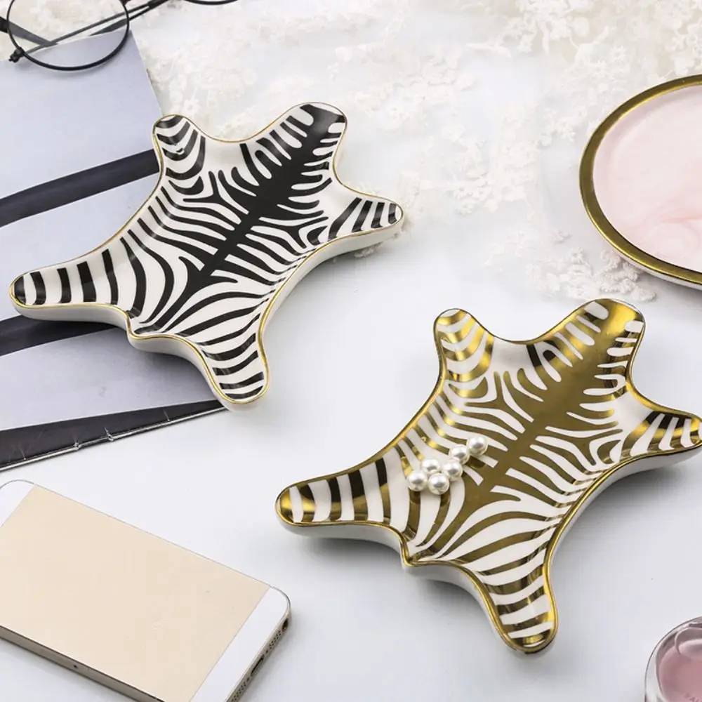 

Home Decoration Ceramic Jewelry Tray Portable Creative Bathroom Storage Tray Multi-Function Simple Storage Plate Entrance