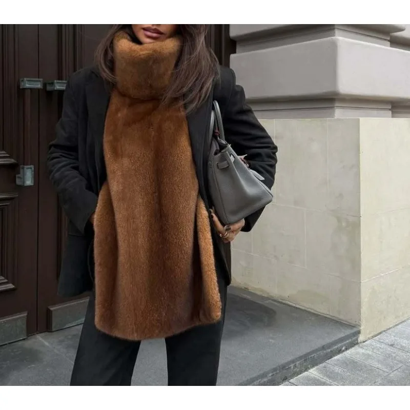 Solid Color Turtleneck Fur Vest for Women 2025 New Style Eco-friendly Fur Comfortable Eye-catching  Warm Embroidered Vests Woman