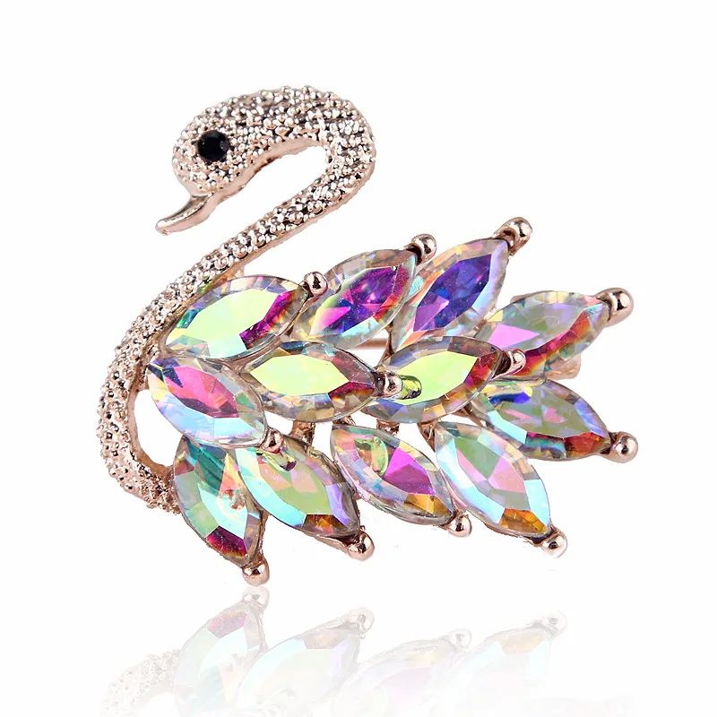 Korean Fashion Cute Alloy Crystal Swan Brooch Pins Female Elegant Rhinestone Bird Animal Casual Party Office Brooches for Women