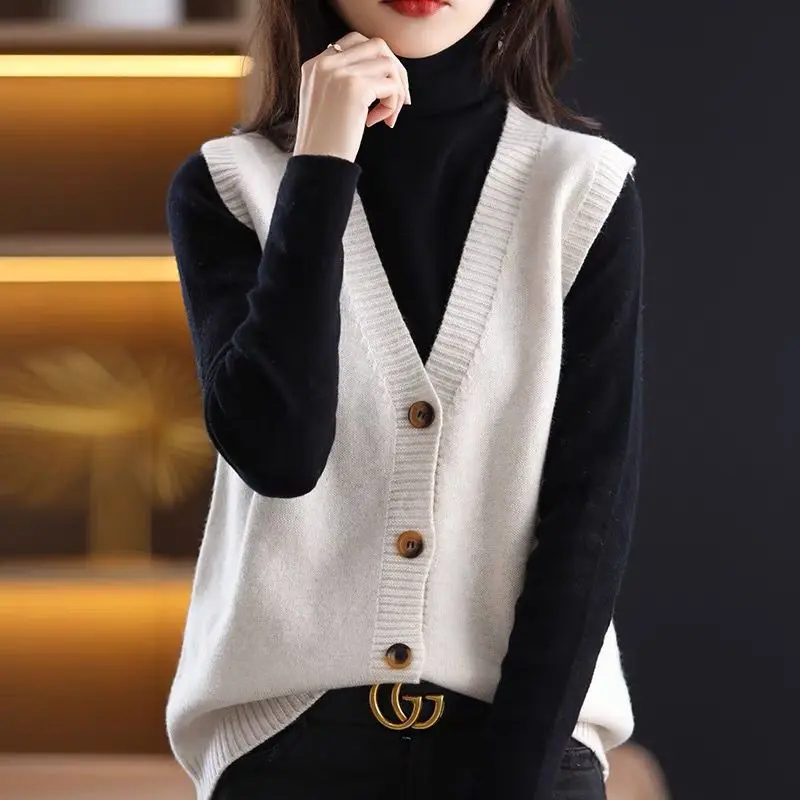 Women Clothing Autumn Winter Korean Fashion V Neck Sleeveless Button Knitted Sweater Vest Casual Solid Loose Outerwear Waistcoat