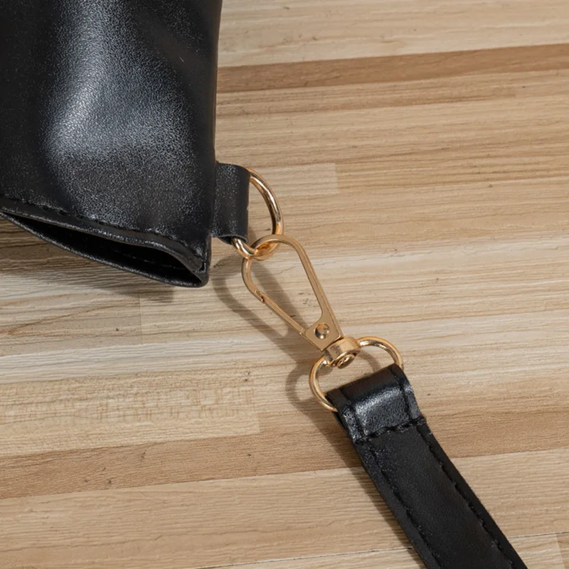 حقائب نسائية 2025 الاتجاه الجديد حقائب السيدات موضة بسيطة بلون سادة سعة كبيرة حقيبة دلو كروس بالجملة