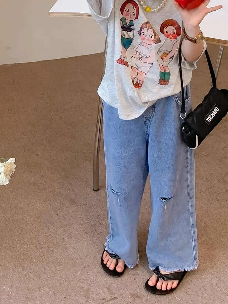 2022 Summer New Girls Denim Pants Korean Version Loose Holes Straight Wide Leg Pants Fashion Mid Waist Children's Burrs Jeans