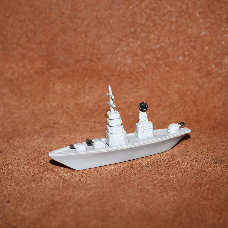 Miniature Speedboat Ship sailboat steamer Action Figure Figurine Ocean Accessories Marine Scene Aquarium Decoration Model Toys