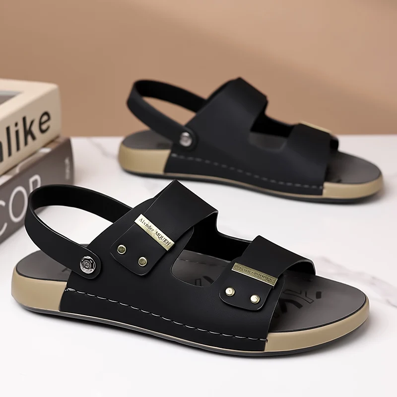 أحذية الشاطئ الخارجية للرجال غير قابلة للانزلاق شباشب منزلية مريحة للرجال متعددة الاستخدامات مناسبة للتنقل صنادل صيفية رائجة البيع