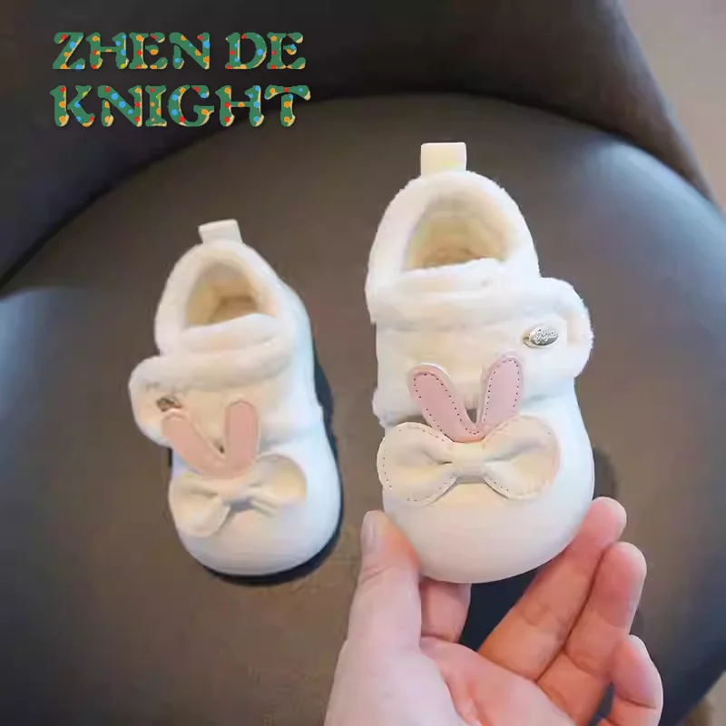 

2025 New Winter Infant Princess Shoes Soft Sole Cartoon Bunny Ears Warm Cotton Toddler Girl Walking Shoes