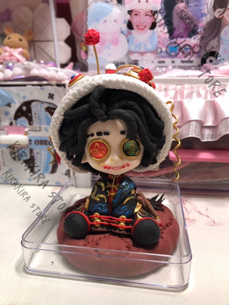 

Identity Ⅴ Mike Morton Acrobat Fangoods Cosplay Ornaments Handcraft Ultra-light Clay Figurines Garage Kits Mascot Model Kit