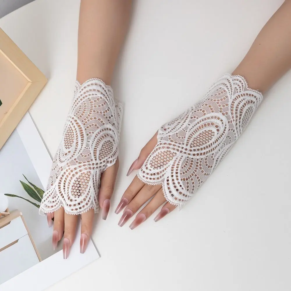 Floral Pattern Hollowed Lace Fake Cuff Breathable Elastic False Sleeve Cuffs Detachable Wrist Cuff Women's Clothing Accessories