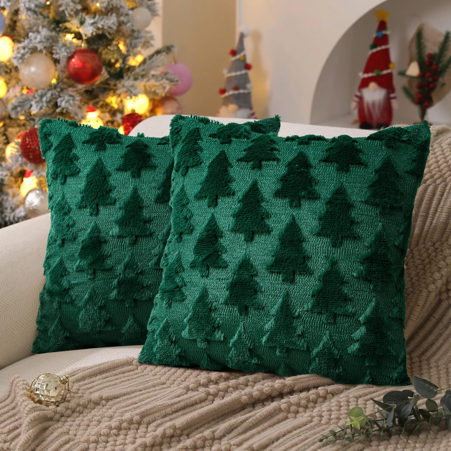 Christmas Tree Green Throw Pillow Covers 18x18 Inch Winter Soft Plush Faux Fur Wool Decorative Farmhouse Holiday Cushion Case