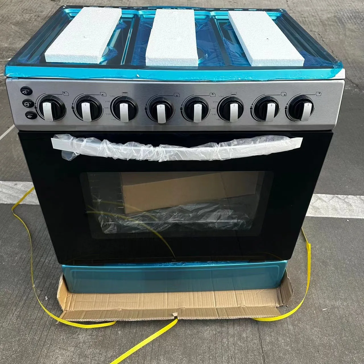 6 Gas One-piece Vertical Oven Large Capacity Oven 6 Gas Stove Household Oven