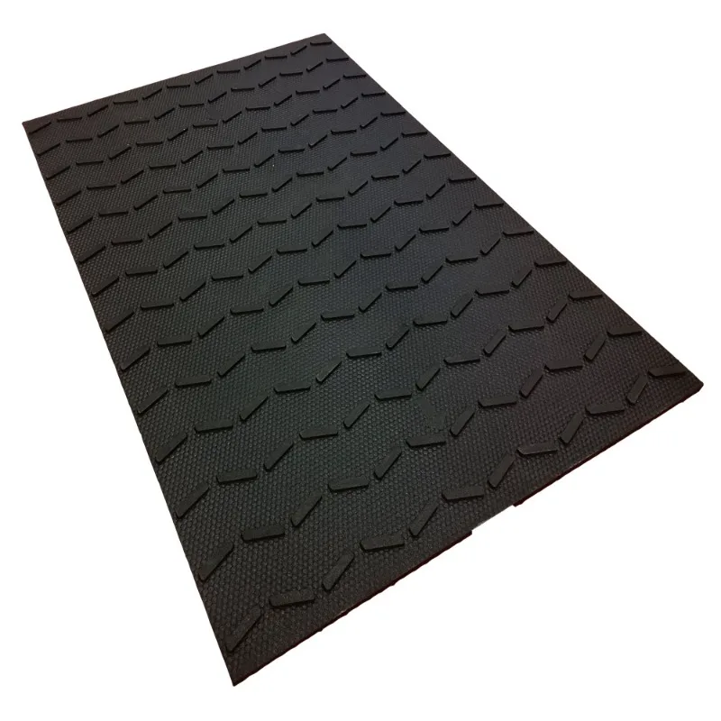 Heavy duty non-slip rubber safety ramp mat sloping dairy durability of steep walkways