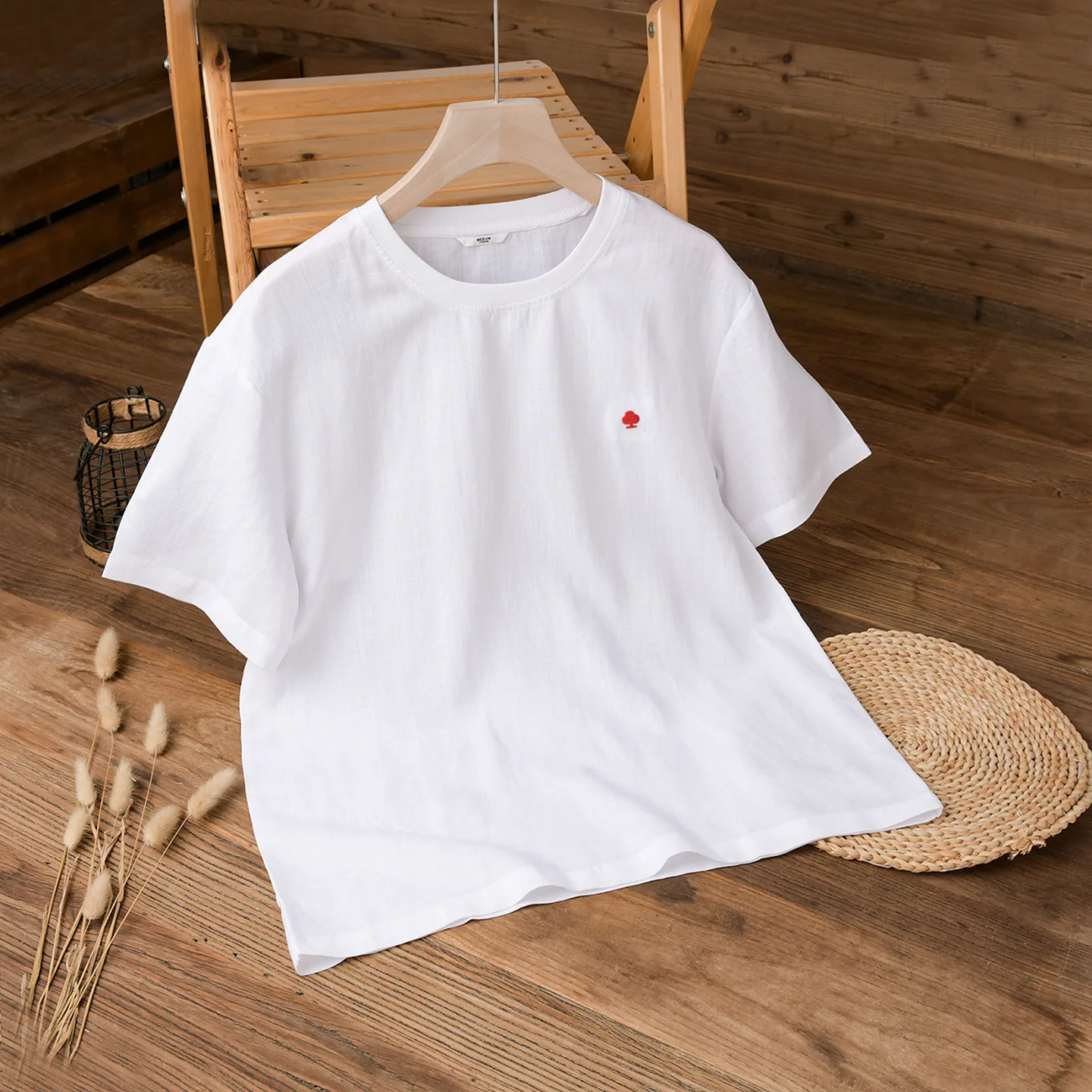 

Embroidered Lyocell Linen Short Sleeve T-Shirt Men Summer Thin Breathable Ice Silk Cool Feeling Trendy Body Fit round Neck Tee