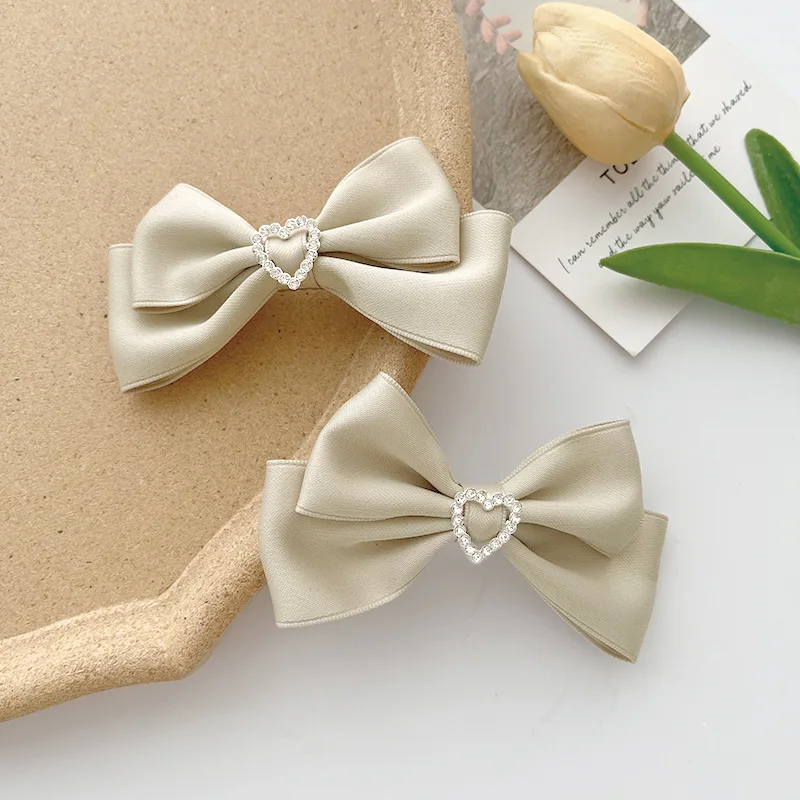 1 Paar herzförmige Strass-Satin-Haarspangen mit Schleife, mehrfarbige Vintage-Haaraccessoires für süße Haare, vielseitige Alltags-Lolita-Kopfbedeckung – Detail 7