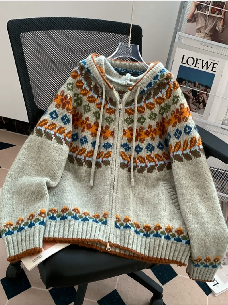 

Retro Jacquard Hooded Sweaters for Women Autumn Winter Loose Thermal Cardigans Chic Long Sleeved Patchwork Knitted Jacket