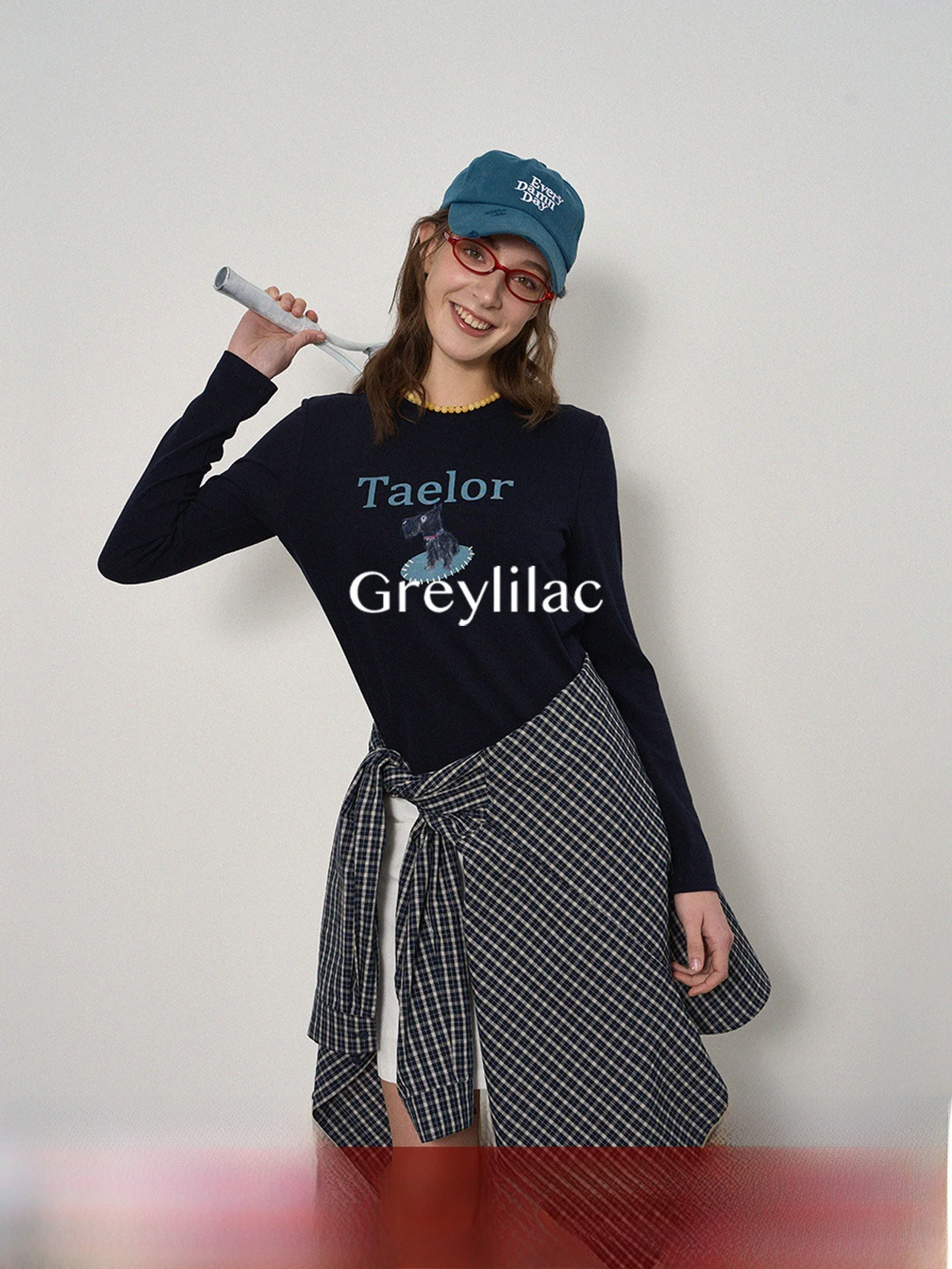 

Женская трикотажная футболка с длинным рукавом и вышивкой Eylilac, облегающий крой, круглый вырез, универсальный стиль, весенняя коллекция, модный студенческий стиль