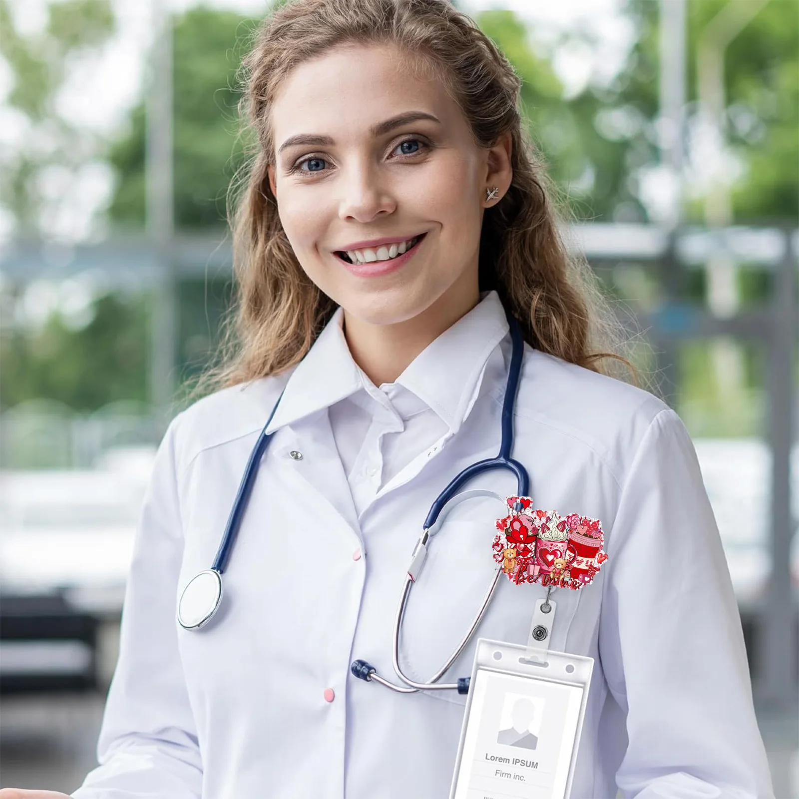 Porta-crachá retrátil acrílico coração crachá carretel criativo escritório escola presente do dia dos namorados