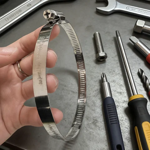 80-100mm Stainless Steel Hose Clamp, Adjustable Heavy Duty Pipe Clamp with Worm Drive, for Plumbing, Automotive & Gardening