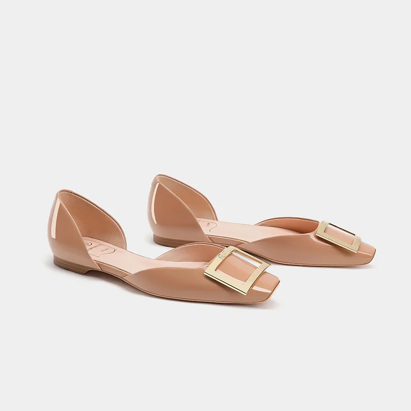 

Высокая версия, туфли на плоской подошве с квадратной пряжкой, сандалии с квадратной головкой и неглубоким ртом, полые сандалии с золотой пряжкой, одинарные кожаные женские туфли