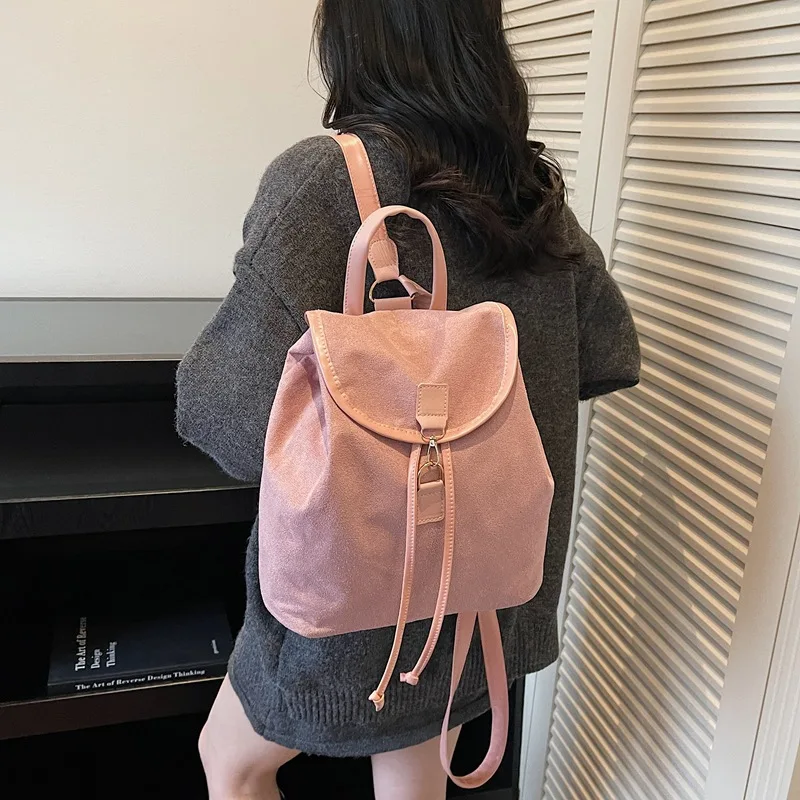 Autumn and winter of 2025 trendy simple and stylish backpack for women retro and fashionable new style bag