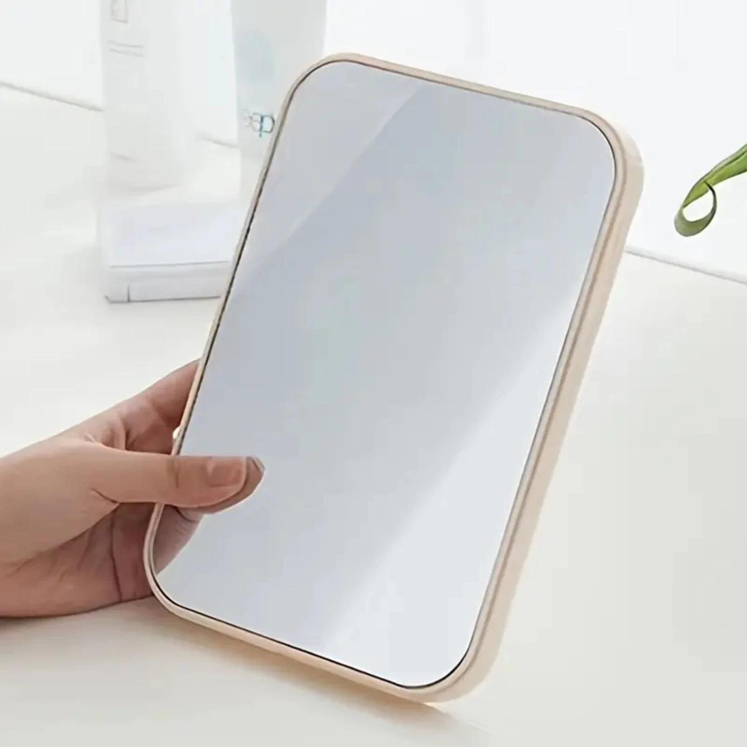 Specchio da scrivania pieghevole HD portatile Princess Beauty piccolo regalo da viaggio per donna