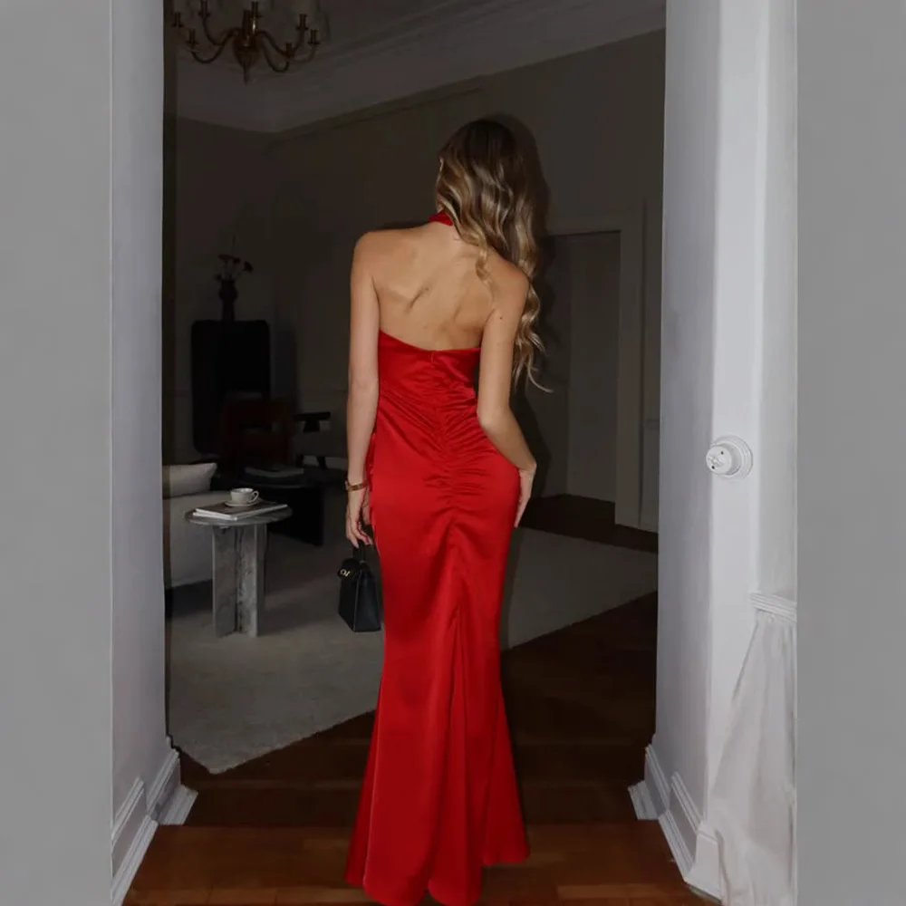 Nouveau tempérament sans manches cou dos mince Satin mode Simple queue de poisson hanche jupe robe jupe