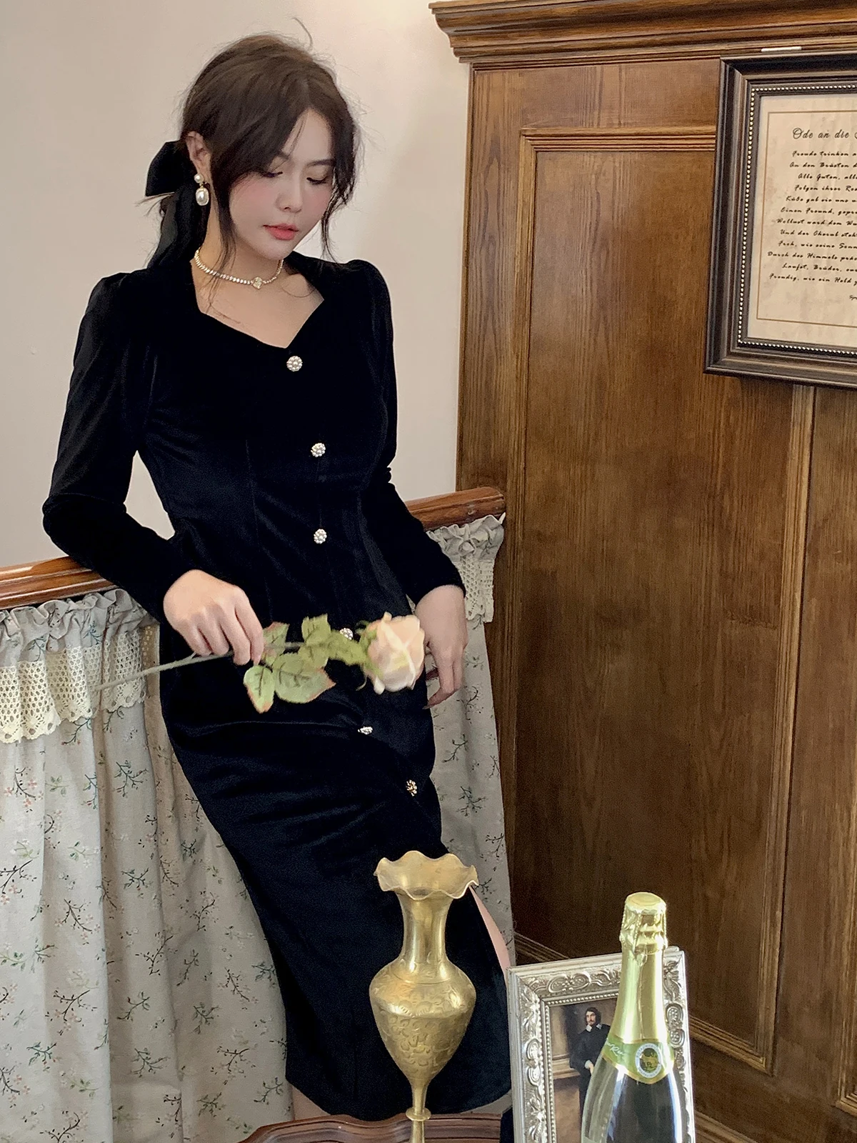 

plus Size Velvet Dr Pear aped Body Slimming Faion Autumn New Arrival Women's Clothing High Waist Button Detail Long Sl...