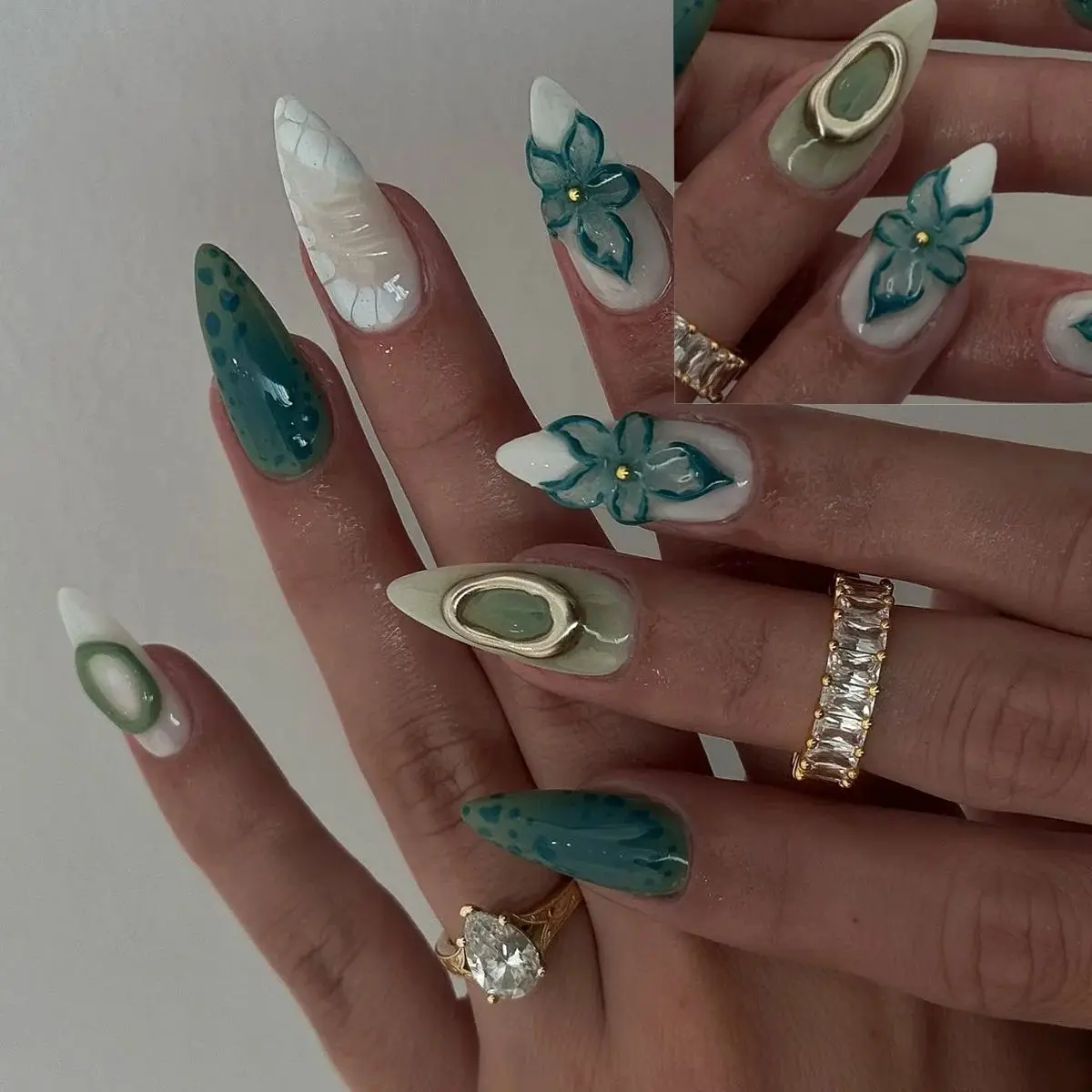 24 قطعة رائعة ثلاثية الأبعاد الصحافة الأزهار على الأظافر الذهب اصطف تصميم مسمار النحت زهرة الأظافر غطاء كامل مانيكير اللوز مسمار للفتيات #1