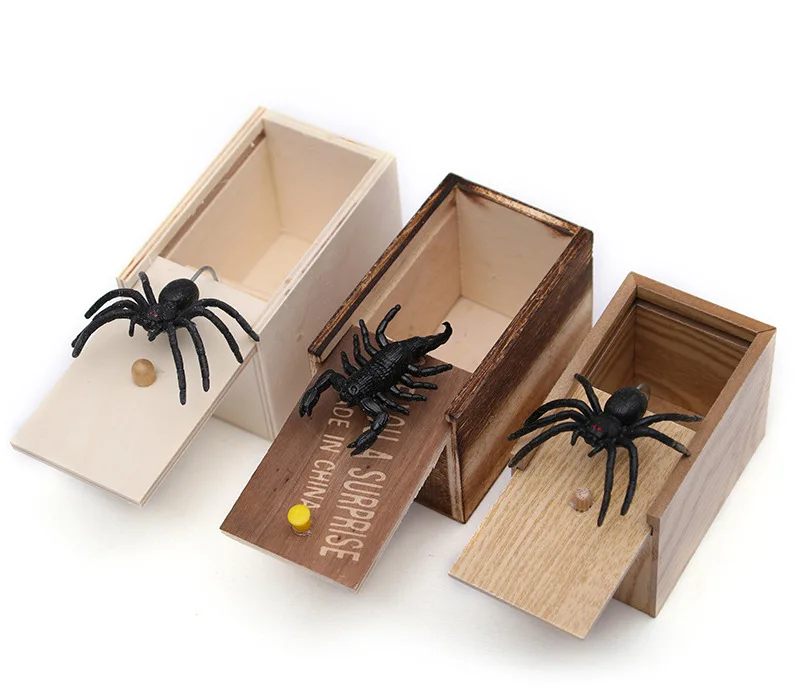 Prank Spider scatola per spaventare in legno gioco di trucchi scherzo sorpresa realistica giorno dei primi di aprile divertenti giocattoli novità gag regali pratici