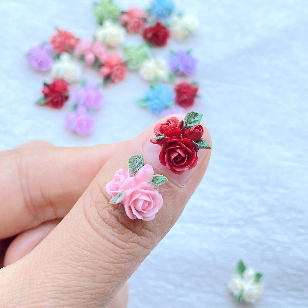 30 Stück Niedliche Mini 3D Farbige Rosen und Blätter Nagelkunst Harz Designer Charms DIY Dekorationen Schmuck – Detail 3