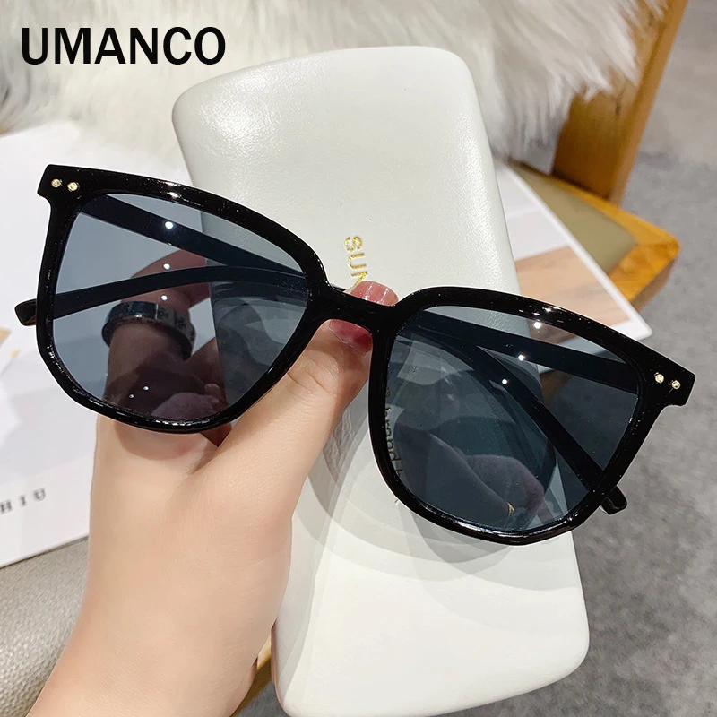 Trendy Square Polarized Sunglasses for Women Men Black Transparent Grey PC Frame AC Lenses Brand Design Sunglasses Anti UV400