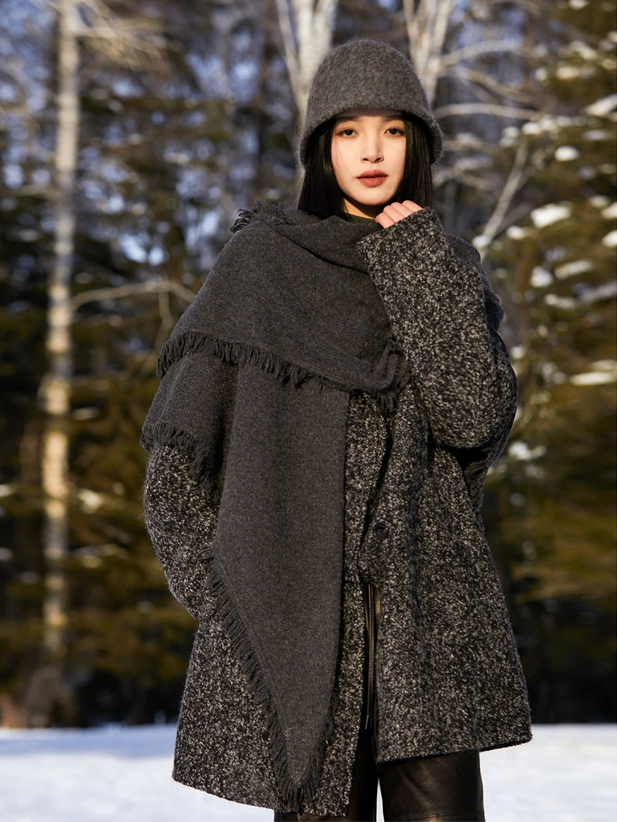 

Новое женское шерстяное пальто средней длины Bla Truffle с длинными рукавами, прямым кроем, модными элементами и бахромой на плечах