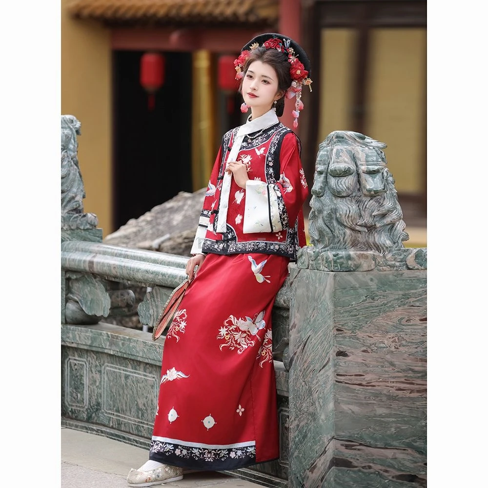 

2025 chinese palace style princess daily qing hanfu man minority traditional dainty garment elegant vintage ancient style hanfu