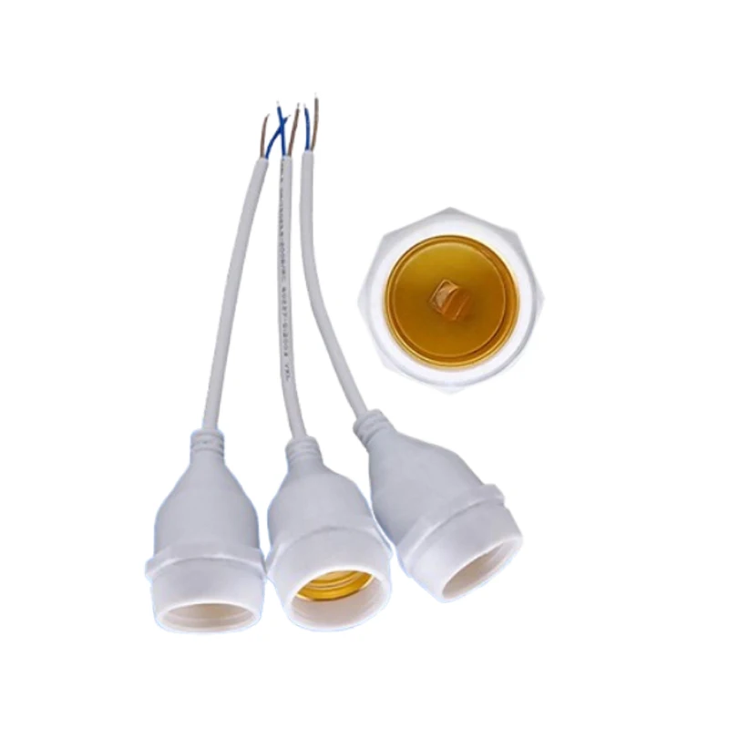 

1PCS White E27 Waterproof Courtyard Garden Outdoor String Lampholders E27 Screws Copper Lampholder