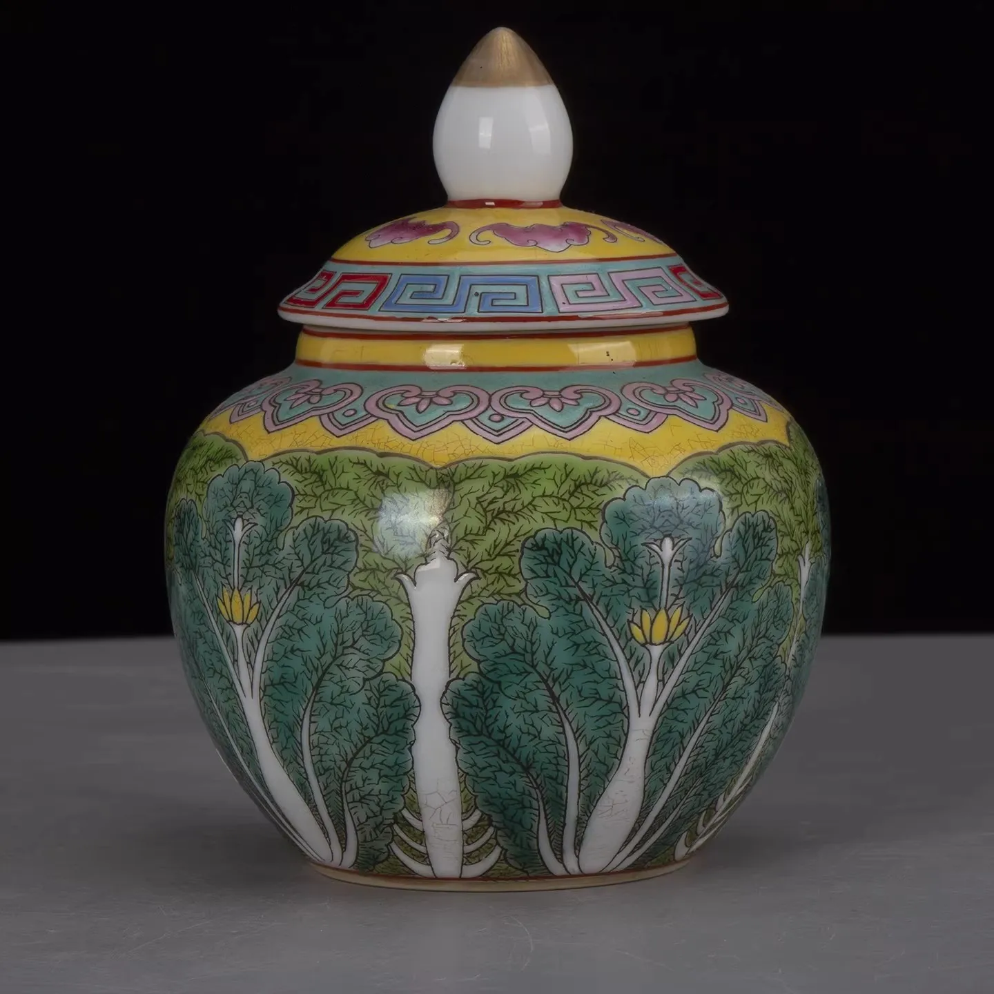 Chinese Enamel Porcelain Pot Tea Caddy Qing Qianlong Cabbage Pattern 5.12 inch
