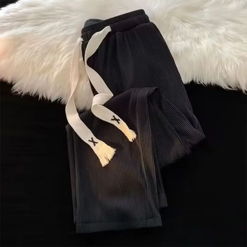 

Autumn Winter New Men's Lightweight Ice Silk Casual Pants Casual Pants Stacked Pants Men Streetwear Pants Solid Fashion Trousers