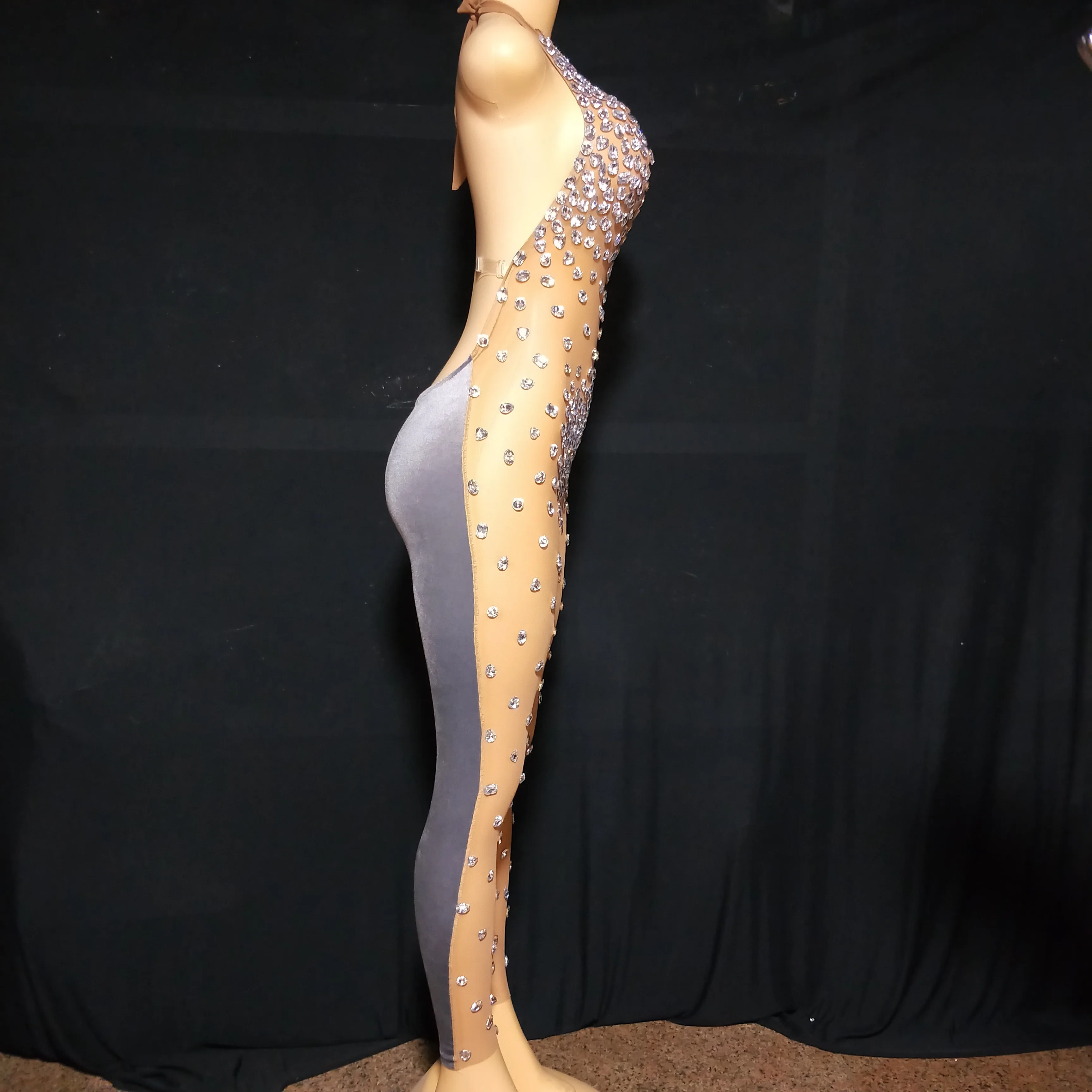 Seksowny kombinezon z dużymi kamieniami taniec aksamitna siateczka przezroczyste pajacyki body do klubu nocnego kostium urodziny bal pokaz body bez rękawów