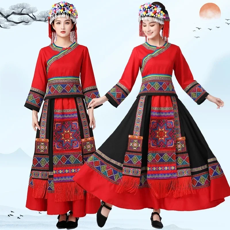 Clothing Female Miao dance costumes March 3 Guangxi Zhuang Yao Tujia decoration 3-piece set