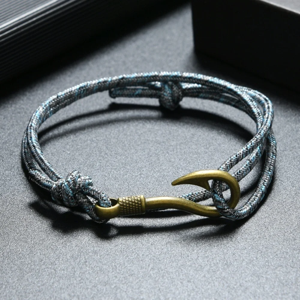 Vintage Herren Mehrschichtiges Geflochtenes Seil-Armband Einfacher Strandstil Fischhaken-Anker-Armband Modisches Accessoire Geschenk – Detail 4