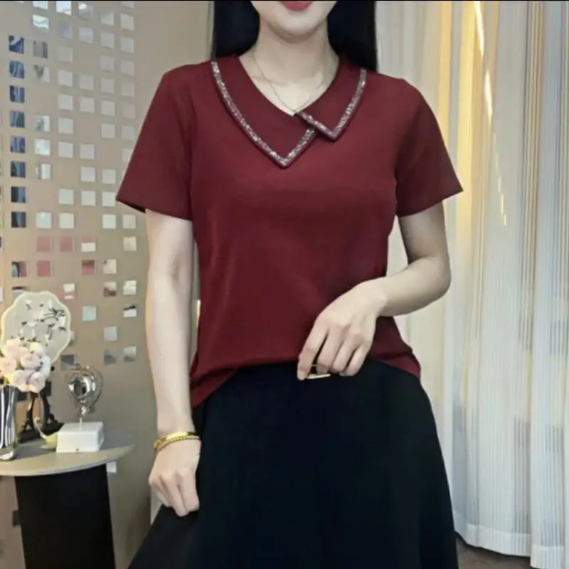 المألوف المرأة التلبيب الرقبة قميص الخامس الرقبة قصيرة الأكمام تي شيرت نمط غير رسمي الشيخوخة الحد الصيف وصول جديد