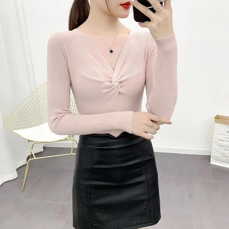 Women's Spring And Autumn 2023 New Fashion Knitwear Sweater Long Sleeve V-neck Top Women Slim Joker Bottom Shirt Women