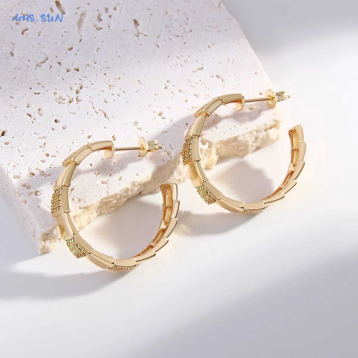 Mhs.Sun Fashion Irr… - image